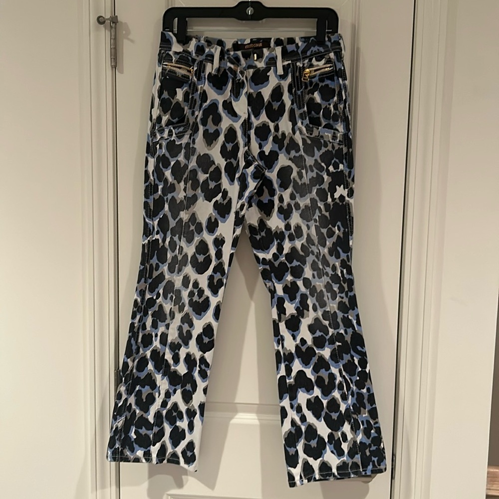 Roberto Cavalli print, cropped low rise jeans with gold zipper pockets